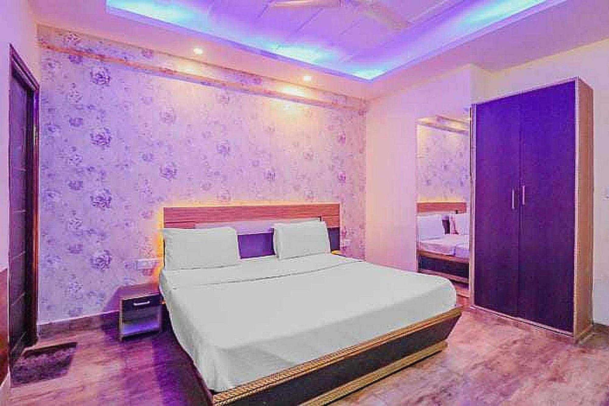 OYO 92686 Hotel Vivaan Residency Rohtak Buitenkant foto