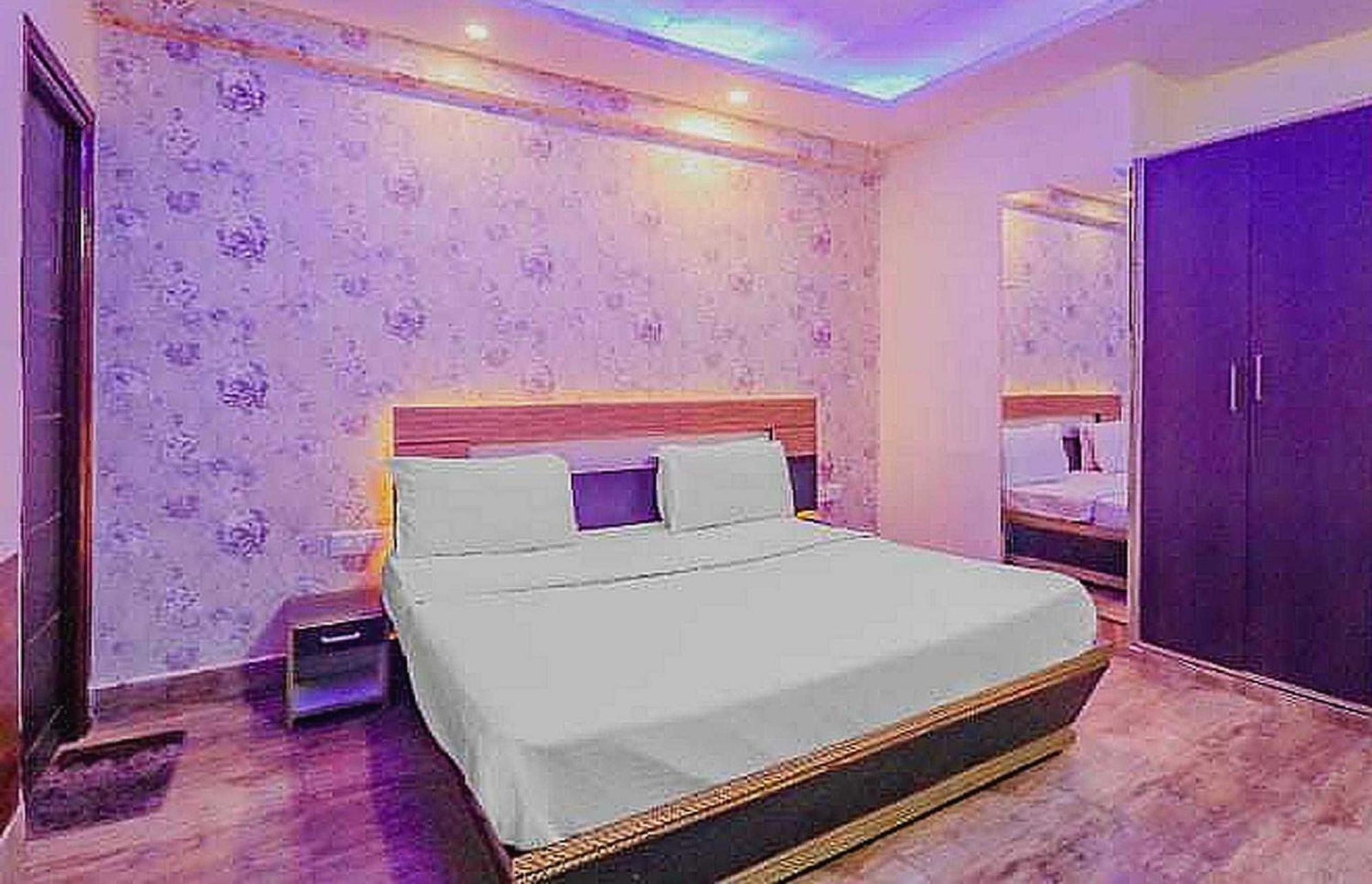 OYO 92686 Hotel Vivaan Residency Rohtak Buitenkant foto