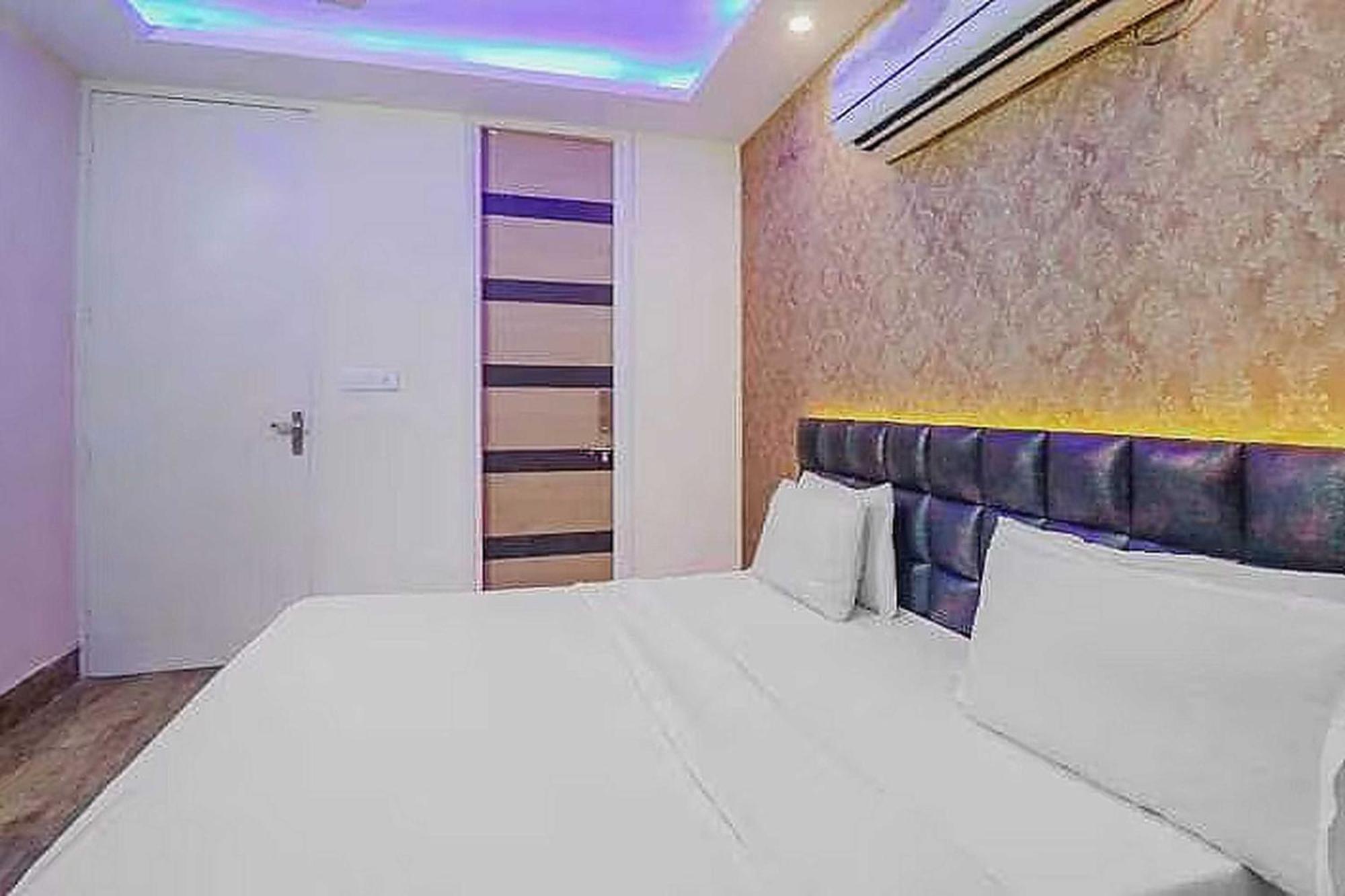 OYO 92686 Hotel Vivaan Residency Rohtak Buitenkant foto